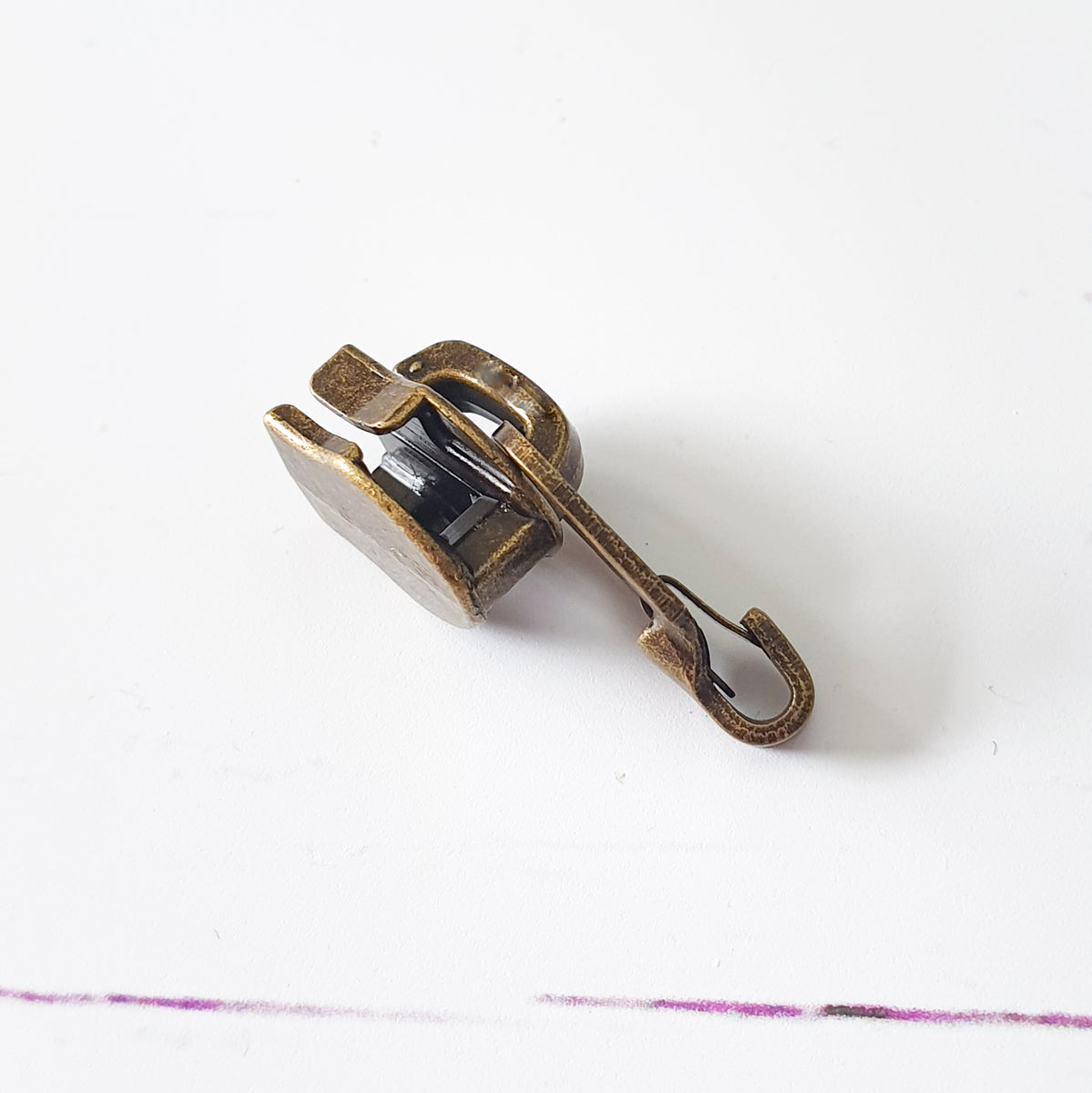 Zipper Pull Spring SPRING HOOK #5 ZIPPER PULLS | HABERDASHERY | PURPLE STITCHES – Purple ...